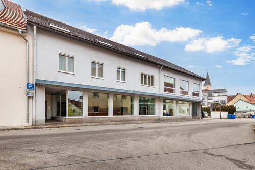 Foto - 8 Zimmer Etagenwohnung in Vohenstrauß