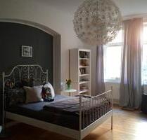 1 freies Zimmer in Berufstätigen WG - Wohnung am Hölderlinplatz - Stuttgart Stuttgart-West