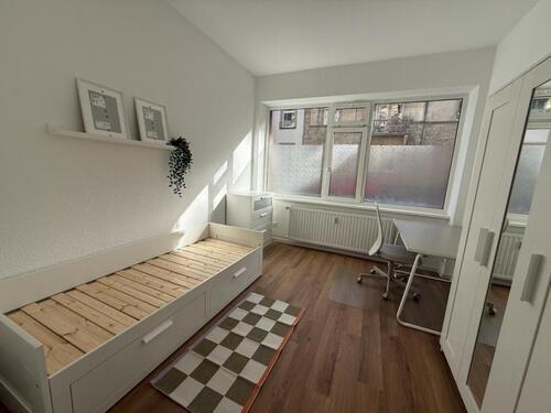 Foto - 5 Zimmer Erdgeschoßwohnung in Karlsruhe