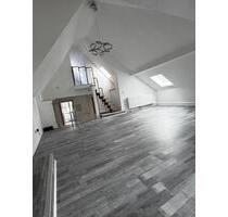 FRISCH RENOVIERTE 4 ZIMMER WOHNUNG - Siegen