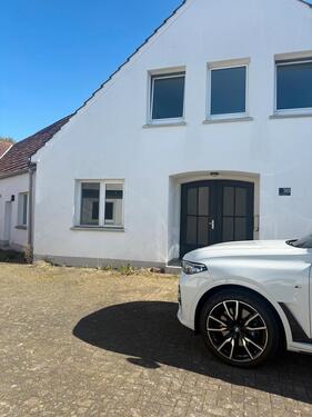 Foto - Großzügiges Wohnhaus mit 330 qm bietet viel Platz für die Familie