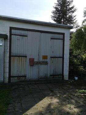 Foto - Stade : LkwWohnmobil - Garage und Stellplatz
