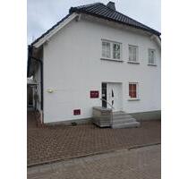 Modernes Wohn- und Geschäftshaus Arztpraxis - Hettstedt