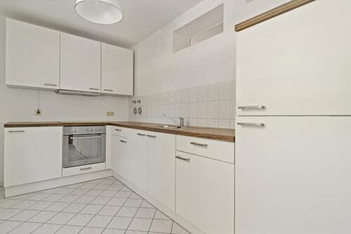 Foto - Helle 2-Zimmer-Wohnung mit Einbauküche in Halle-Seeben