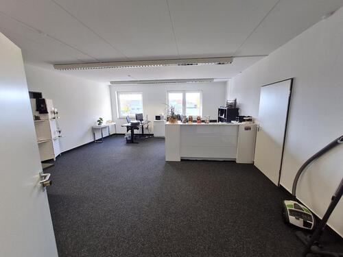 Foto - Große Bürofläche mit 40,65 m² für mehrere Mitarbeiter im Nobel Business Center