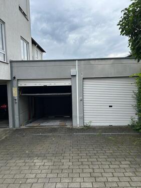 Foto - Unterer Stellplatz Doppelparker