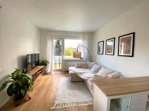 Foto - helle 2-Zi Whg mit großer Südterrasse