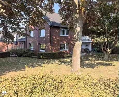 Foto - Großzügige 5,5-Zimmer Wohnung mit Balkon in Auetal