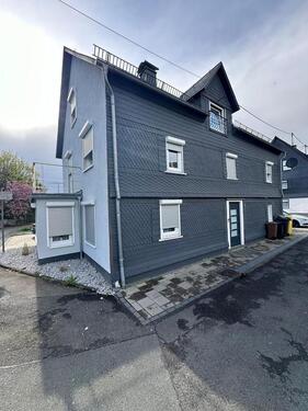 Foto - 8 Zimmer Mehrfamilienhaus, Wohnhaus in Kreuztal