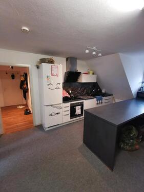 Foto - PRIVAT: sanierte 4 Zimmer Wohnung mit EBK, PV und Wärmepumpe