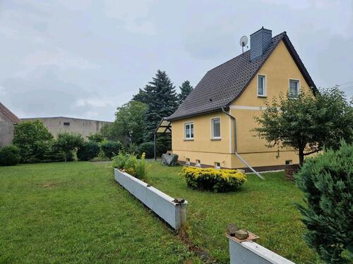 Foto - Einfamilienhaus mit Einliegerwohnung - ohne Maklerprovision