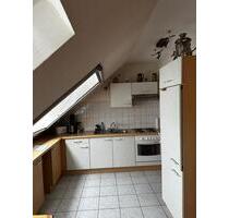 Dachgeschoßwohnung - 420,00&nbsp;EUR Kaltmiete, ca.&nbsp; 63,00&nbsp;m&sup2; in Berlin (PLZ: 13129) Pankow
