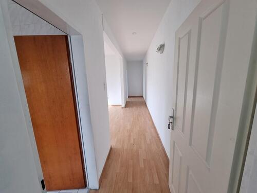 Foto - 1 Zimmer Dachgeschoßwohnung zur Miete in Garbsen