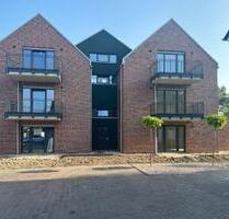 Schöne helle freundliche Wohnung mit großem u. kleinem Balkon - Werlte