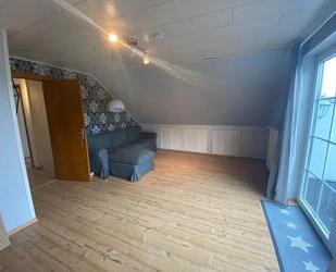 Gemütliche 3 Zimmer Dachgeschoss Wohnung - Pahlen