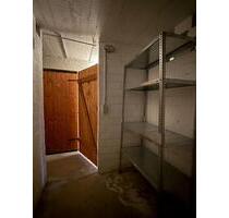 Keller, Lagerfläche, Hamburg - 40,00 EUR Miete, in Hamburg (PLZ: 20359) Hamburg-Mitte Keller, Lagerfläche, Hamburg - 40,00 EUR Miete, in Hamburg (PLZ: 20359) Hamburg-Mitte