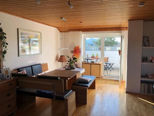 Foto - Dachgeschosswohnung - 1.000,00&nbsp;EUR Kaltmiete, ca.&nbsp; 88,00&nbsp;m&sup2;