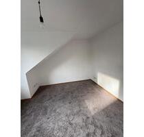 2 Zimmer Wohnung - zentral in Bergen