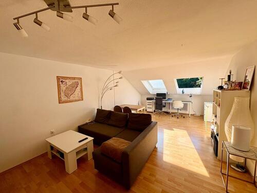 Foto - Schöne helle 2-Zimmer-Wohnung mit Stellplatz, ab 1.12.25 frei