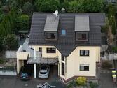 Foto - Top Zweifamilienhaus mit Erweiterungsmöglichkeit + 6 Stellplätze