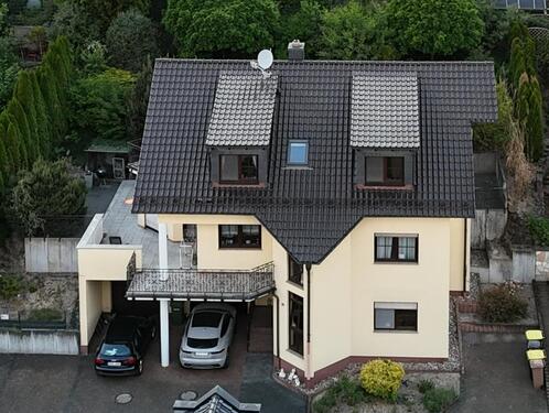 Foto - Top Zweifamilienhaus mit Erweiterungsmöglichkeit + 6 Stellplätze