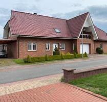 Einfamilienhaus mit Einliegerwohnung - Esterwegen