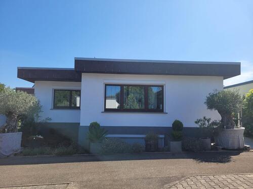 Foto - Familienhaus mit Einliegerwohnung + Terrasse – 30 min Tübingen