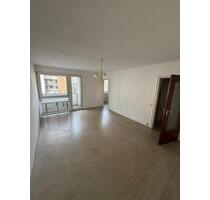 1,5-Zimmer-Wohnung mit Balkon und Tiefgarage in Köln zu verkaufen