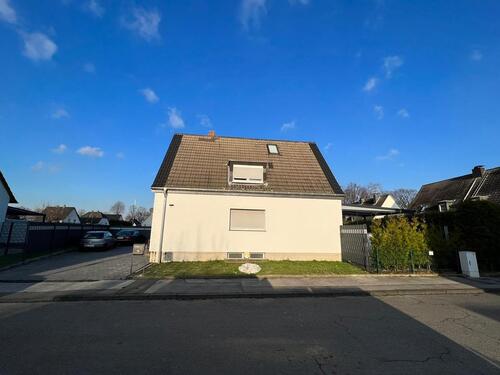 Foto - Freistehendes Einfamilienhaus zum Verkauf
