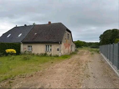 Foto - Doppelhaushälfte mit großes Baugrundstück