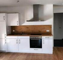 moderne helle Wohnung mit Fußbodenheizung, Balkon und Garage - Hanau Groß-Steinheim