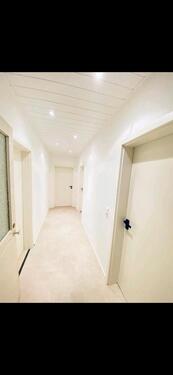 Foto - 3 Zimmer Wohnung Renoviert - 690,00 EUR Kaltmiete,