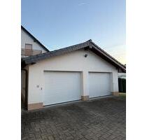 Stellplatz Garage zu vermieten – Elektrische Rolltore & Strom – - Eitelborn