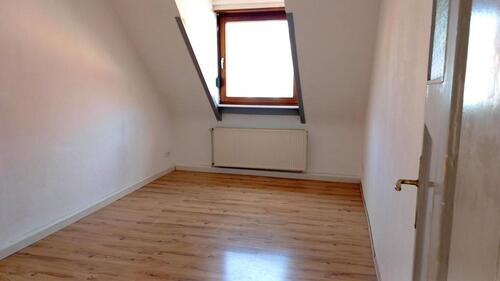 Foto - 2 Zimmer Dachgeschoßwohnung zur Miete in Mannheim