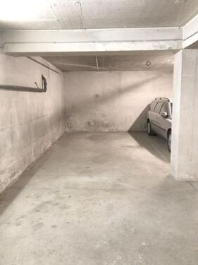 Foto - Giesing: TG-Stellpl. f. hohe Fahrzeuge bis 2,25 m Übergröße 6x3 m
