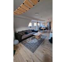 Wunderschöne 2,5 Zimmer Dachgeschoss-Altbauwohnung - Stuttgart Stuttgart-Süd