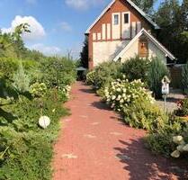 BERLIN vermieten 8 Appartements mit Küchen & Bädern Bungalow