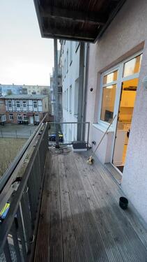 Foto - 2 Zimmer Wohnung ab April - Innenstadt, Balkon, Fenster im BZ