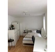 Helle 1-Zimmer-Wohnung mit EBK, Dachterrasse und Top-Anbindung - Regensburg Kumpfmühl