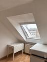 Foto - 1 Zimmer Dachgeschoßwohnung zur Miete in Bonn