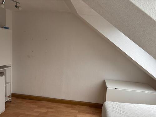 Foto - 1 Zimmer Dachgeschoßwohnung in Bonn