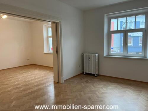 Foto - Großzügige 4,5-Zimmer-Wohnung mit zwei Balkonen