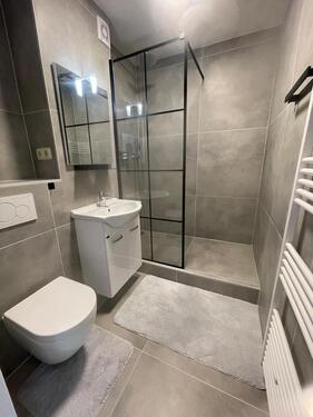 Foto - Ruhige moderne möbelisierte Wohnung nähe Stadtpark