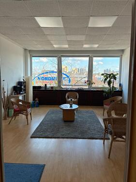 Foto - Praxisraum - 200,00&nbsp;EUR Kaltmiete, ca.&nbsp; 30,00&nbsp;m&sup2;