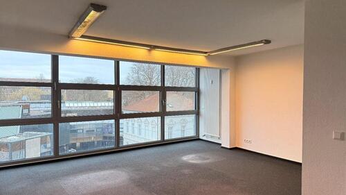 Foto - Büroräume in zentraler Lage von Buer