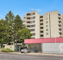 Traumhafte, renovierte Wohnung mit Balkon, EBK & Stellplatz in WEN-OST zur Miete - Weiden in der Oberpfalz