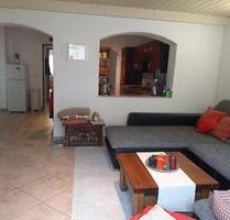 Schöne 3 Zimmer KB Wohnung 80 qm + Garagenstellplatz - Fell