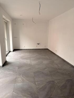 Foto - Moderne 3-Zimmer-Neubauwohnung im Obergeschoss mit Balkon