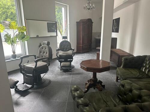 Foto - Barber Shop möbliert ab sofort zu vermieten „Erstbezug“