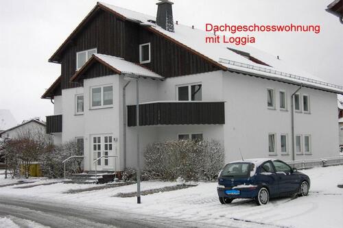 Foto - 2-Zimmer Dachgeschoss-Wohnung mit Loggia und Kfz-Abstellplatz